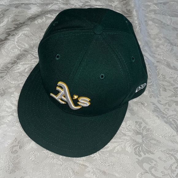 Authentic Collection Hat A’s - Picture 1 of 3